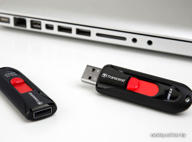 USB Flash Transcend JetFlash 590 16GB (TS16GJF590K)