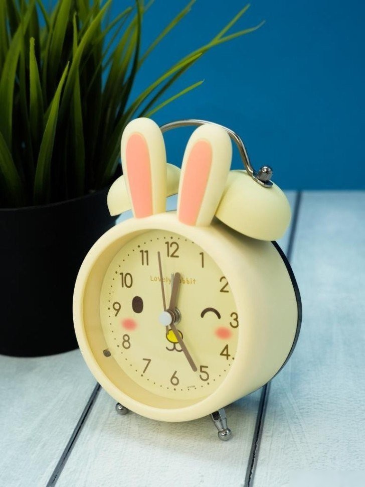 Настольные часы ILikeGift Cute rabbit 17138-01 (желтый)