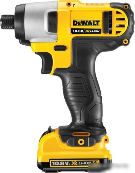 Шуруповерт DeWalt DCF815D2