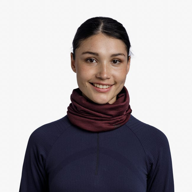 Шарф (бафф) Buff Merino Lightweight Solid Garnet 113010.653.10.00