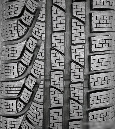 Автомобильные шины Pirelli Winter Sottozero Serie II 285/30R19 98V