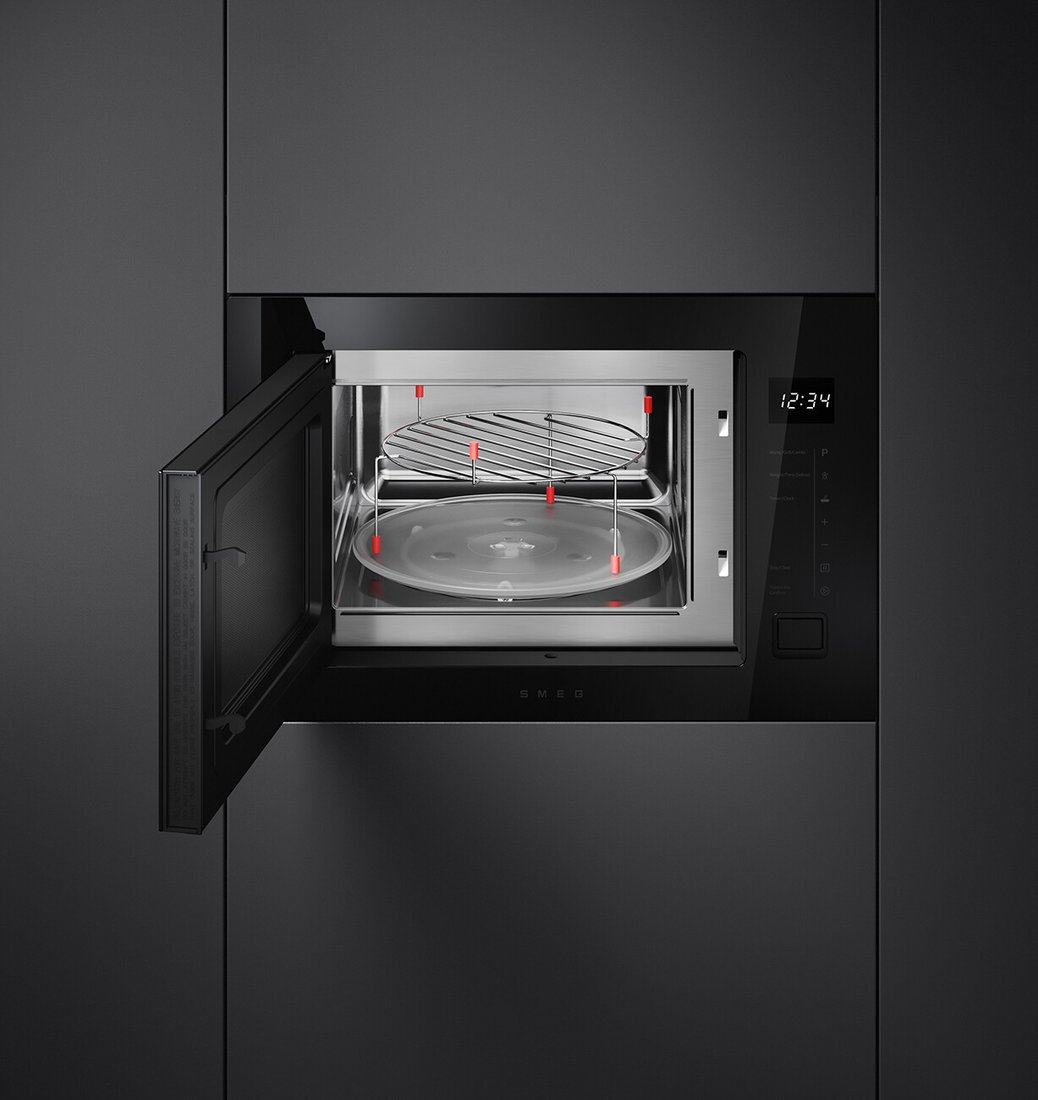 Микроволновая печь Smeg FMI225BI