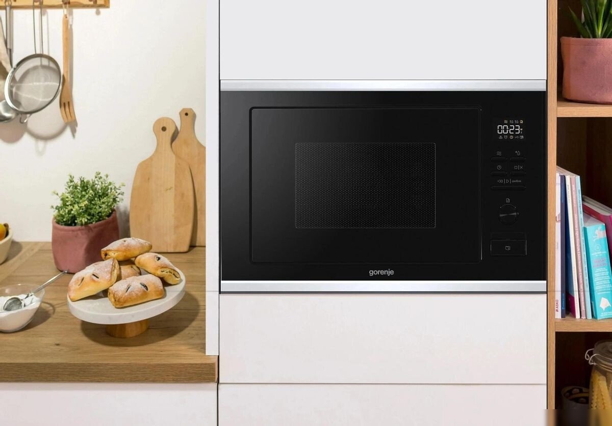 Микроволновая печь Gorenje BMX251M2BG