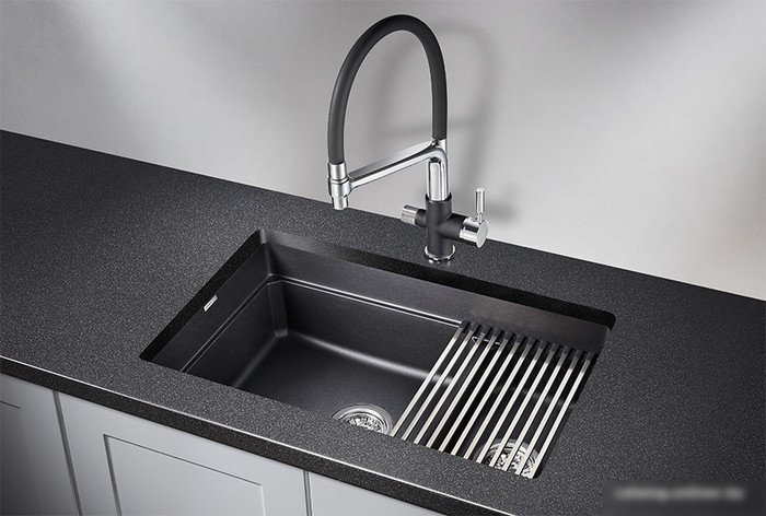 Кухонная мойка Granula KS-7304 (шварц)