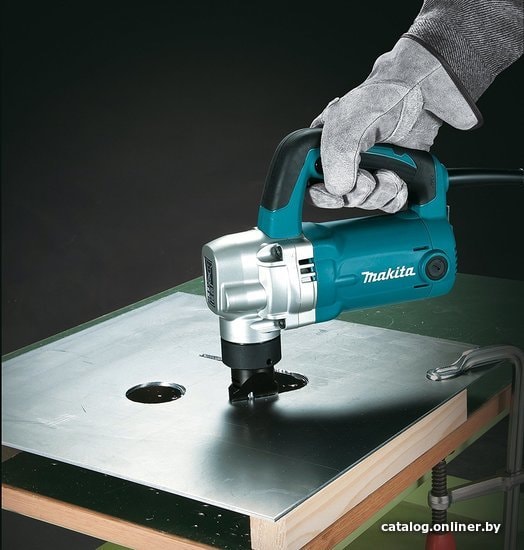 Высечные электрические ножницы Makita JN3201J