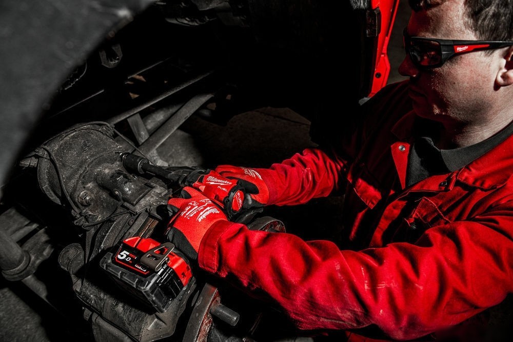 Гайковерт Milwaukee M18 FUEL M18FIW2F12-0 4933498058 (без АКБ)