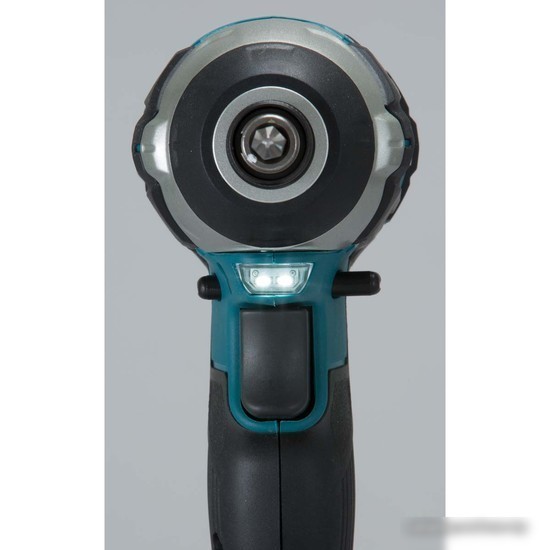 Ударный винтоверт Makita DTD154Z