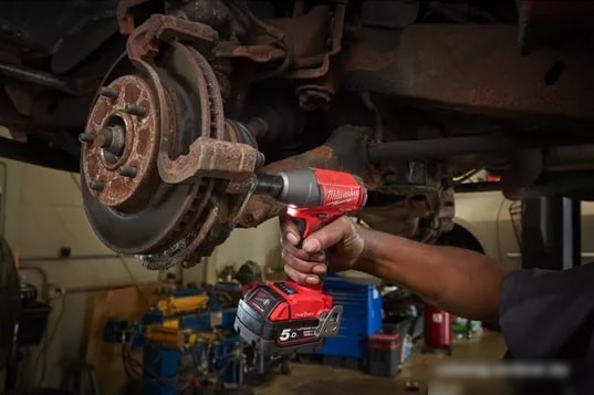Ударный гайковерт Milwaukee M18 ONEFHIWF34-0X Fuel 4933459729 (без АКБ, кейс)