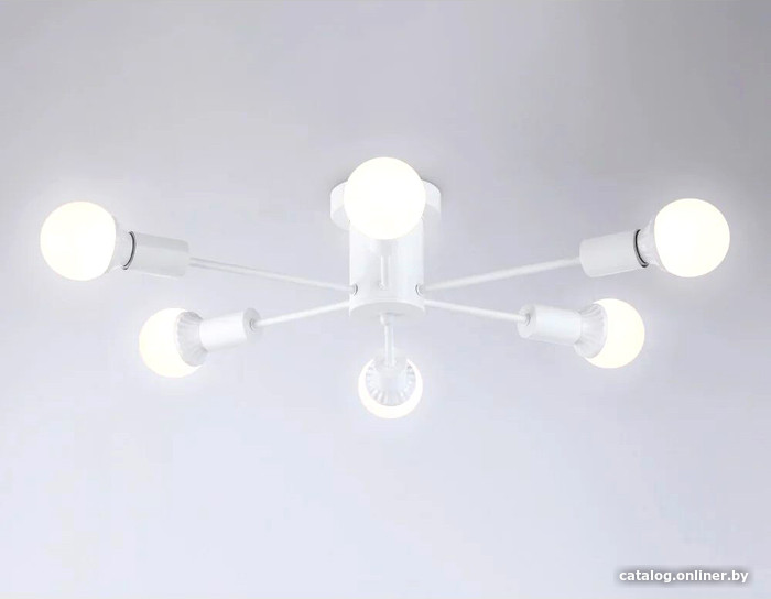 Припотолочная люстра Ambrella light Traditional TR80401