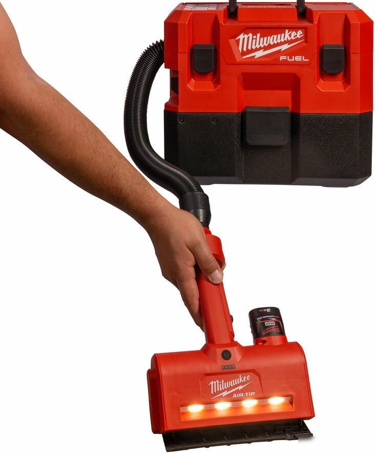 Насадка для ковра Milwaukee M12 AIR-TIP M12AUN-0 4932479461 (без АКБ)