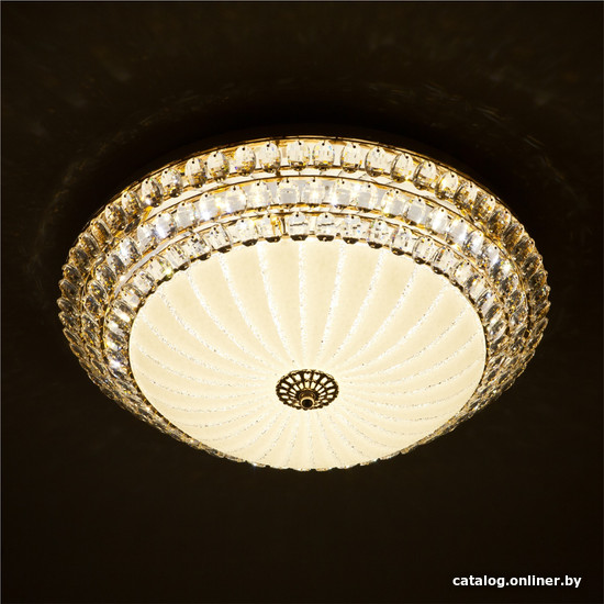 Припотолочная люстра LED4U L1101-450 GD