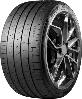 Летние шины Landspider Sportraxx UHP 225/40R18 92Y