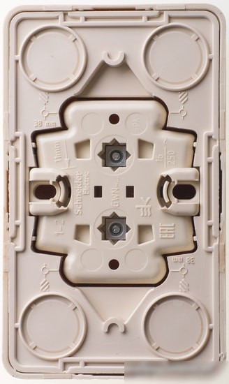 Розетка Schneider Electric Этюд PA16-005D
