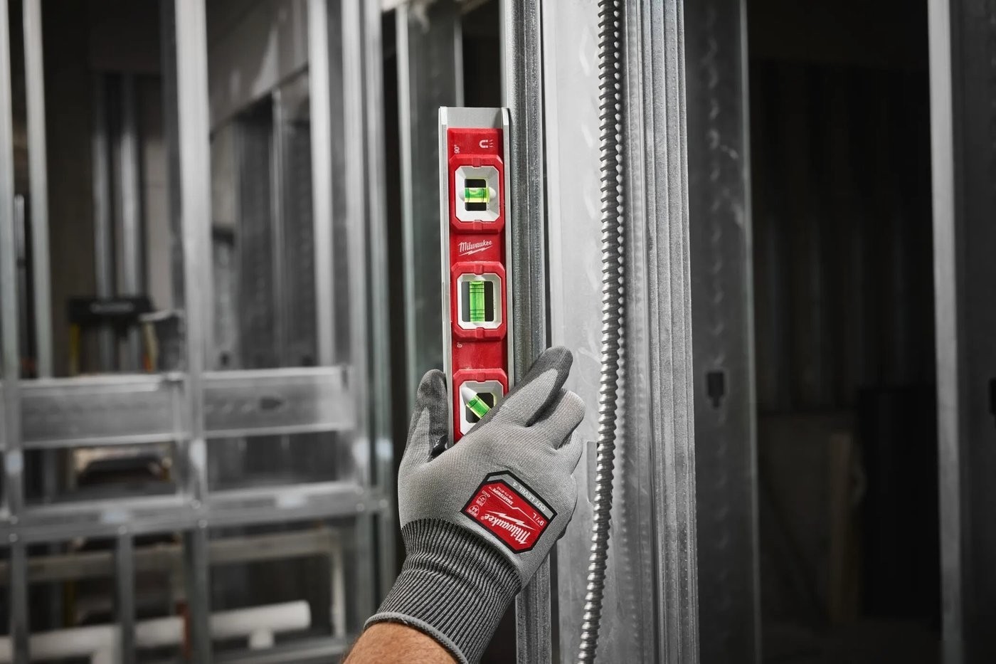 Уровень строительный Milwaukee 4932498716