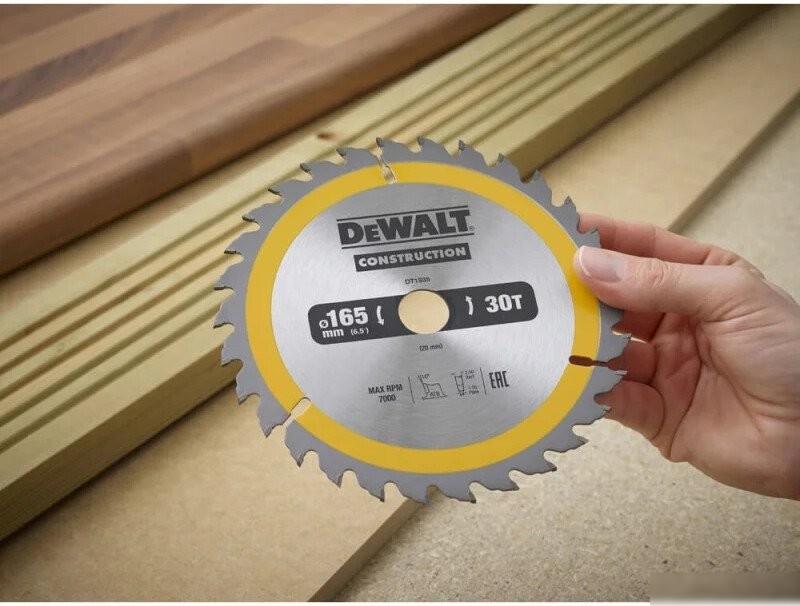 Пильный диск DeWalt DT1935