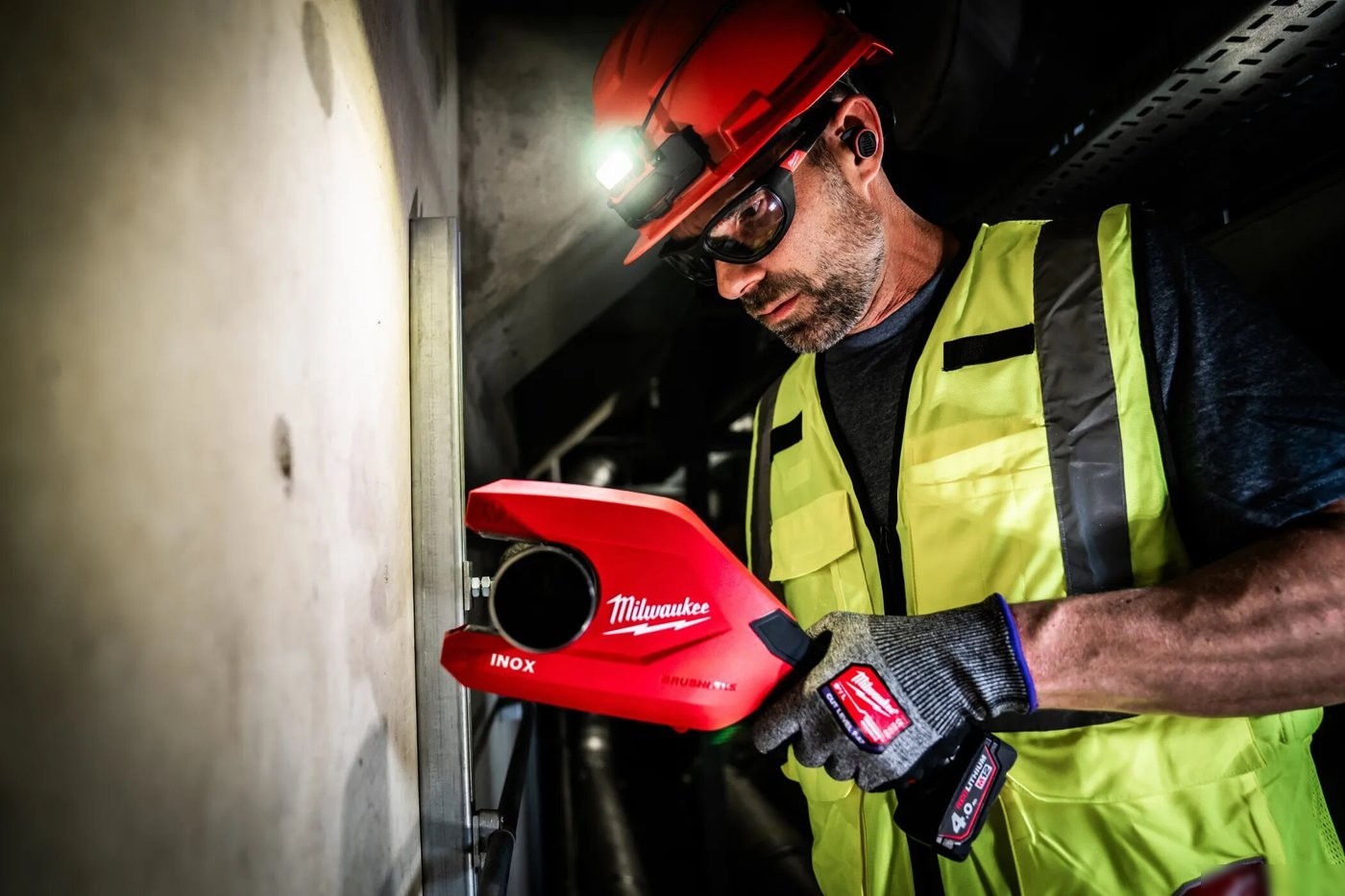 Труборез Milwaukee M12 PCSS54-0 4933498374 (без АКБ)