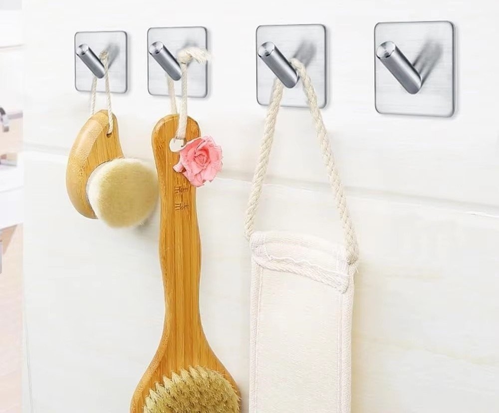 Планка с крючками Saniteco 6499002150A (4 шт)