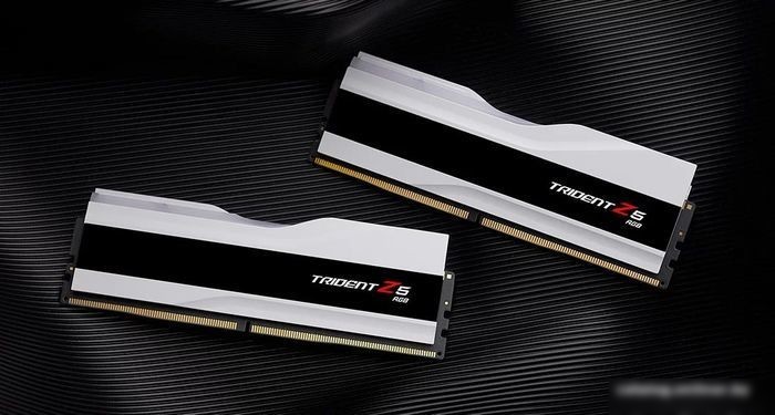 Оперативная память G.Skill Trident Z5 RGB 2x48ГБ DDR5 6400МГц F5-6400J3239F48GX2-TZ5RW