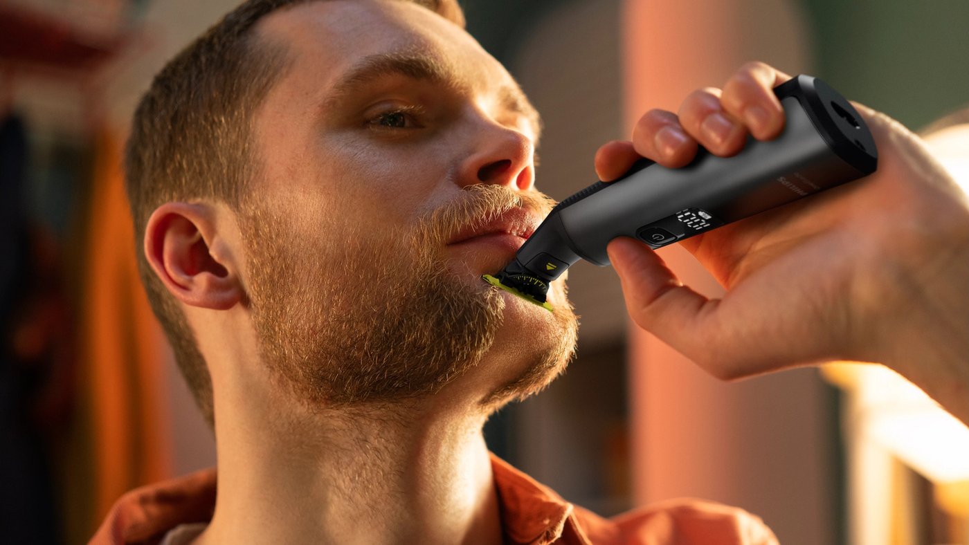 Универсальный триммер Philips OneBlade Pro 360 Face + Body QP6652/61