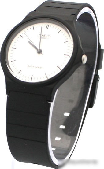 Наручные часы Casio MQ-24-7E