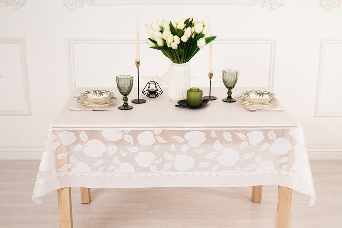 Скатерть Stolima Pina Lace 7001 Яблоки (180x140)