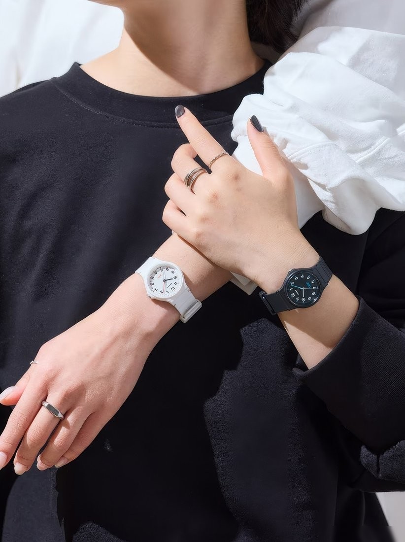 Наручные часы Casio Collection LQ-24B-7B