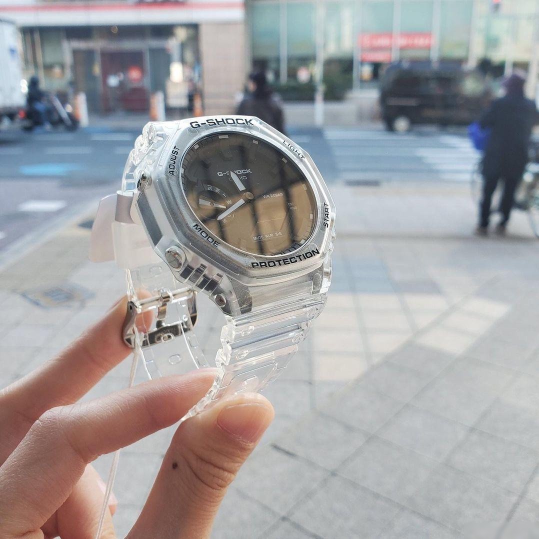 Наручные часы Casio GA-2100SKE-7AER