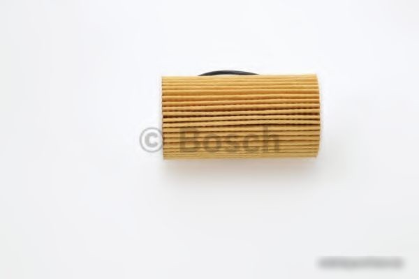 Масляный фильтр Bosch 1457437001