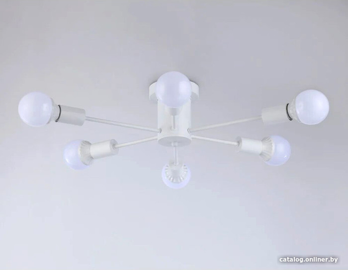 Припотолочная люстра Ambrella light Traditional TR80401