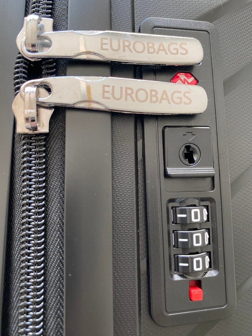 Чемодан-спиннер Eurobags PP-N99 (М, черный)