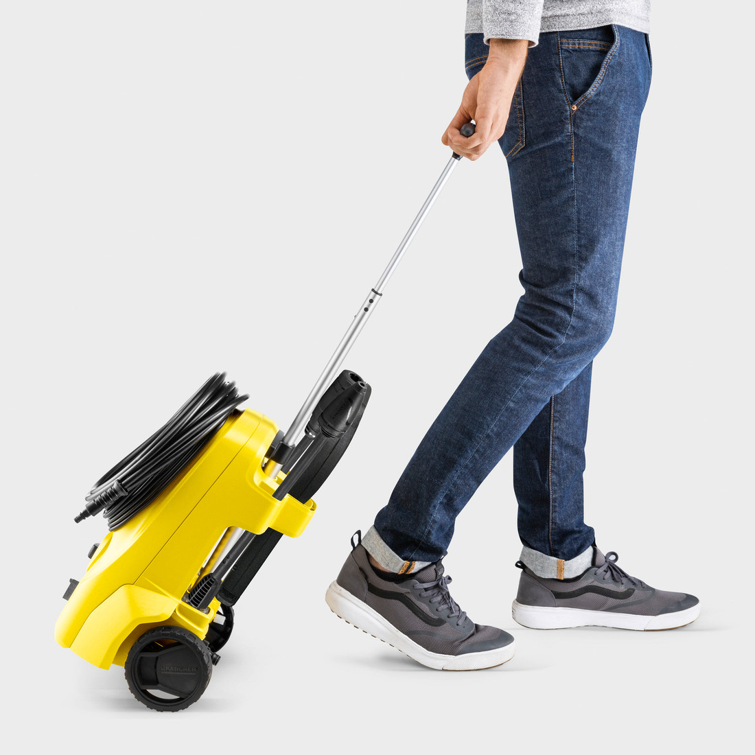 Мойка высокого давления Karcher K 3 Classic Car 1.676-222.0