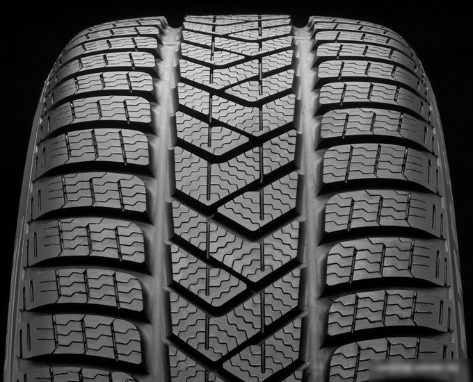 Зимние шины Pirelli Winter Sottozero Serie III 245/40R18 97V