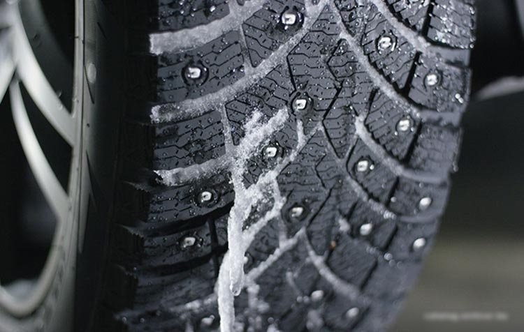 Pirelli Scorpion Ice Zero 2 245/50R20 105T (шипы)