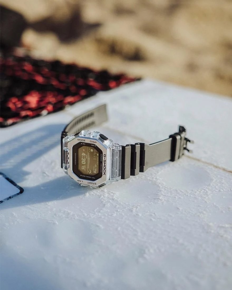 Наручные часы Casio GBX-100S-1E