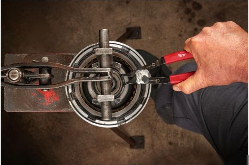 Съемник стопорных колец Milwaukee 4932492491