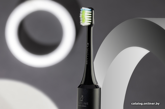 Электрическая зубная щетка Revyline RL 040 Black Rabbit Special Edition (черный)