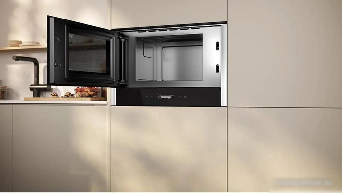 Микроволновая печь NEFF NR4WR21N1