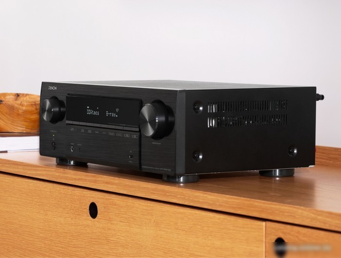 AV ресивер Denon AVR-X1800H